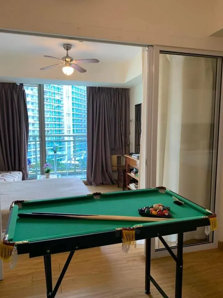Apartment Ala Cinco Staycation Manila